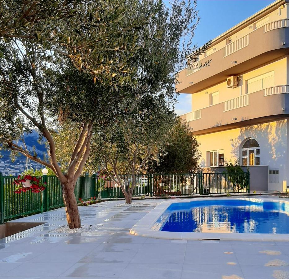 Apartmani Lucante Split Bagian luar foto