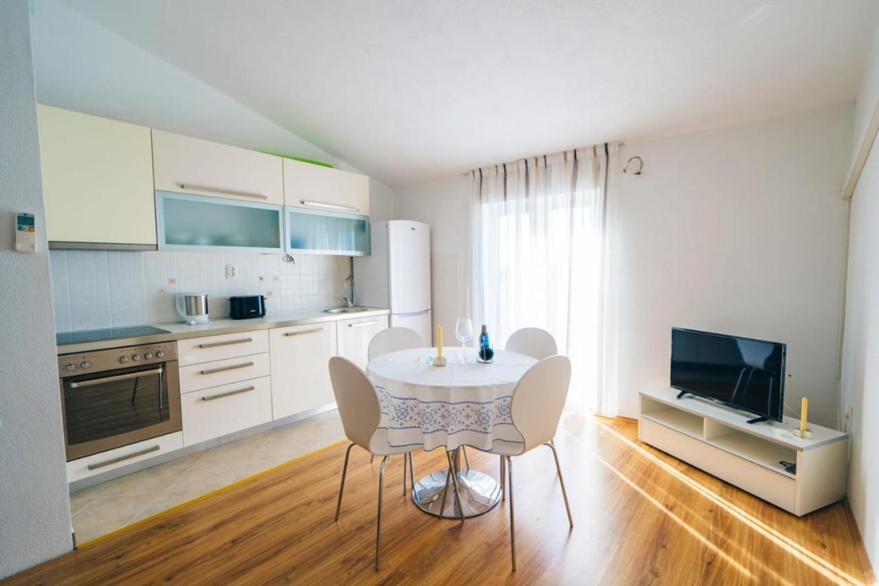 Apartmani Lucante Split Bagian luar foto